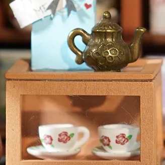 Alice's Tea Store