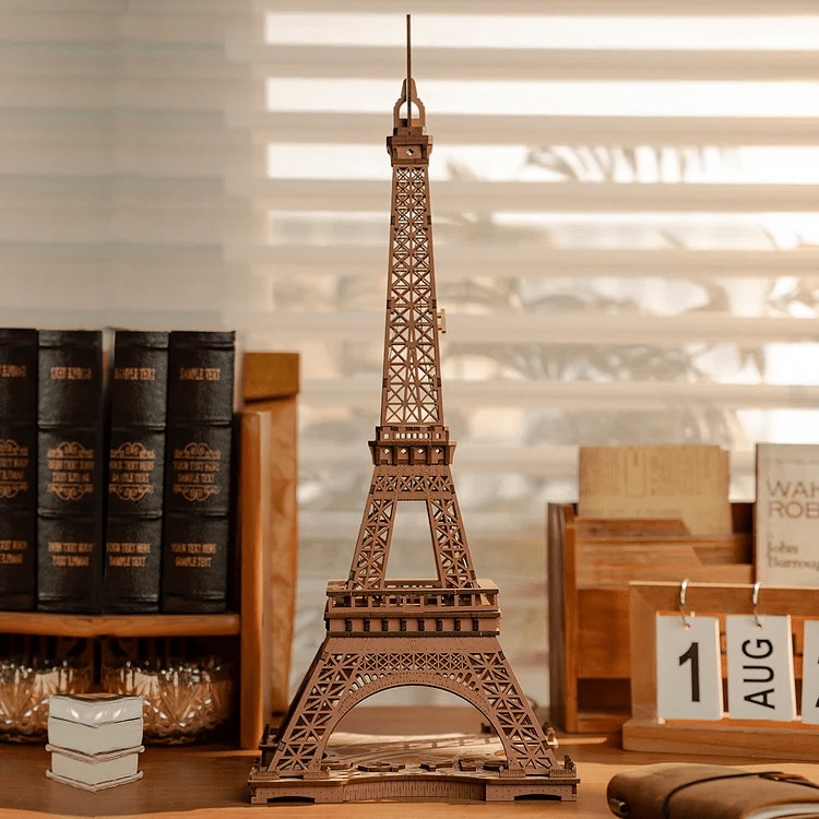 TGL01 - Night of the Eiffel Tower - Pet shop Petsite.gr - RoLife