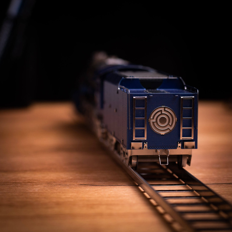 MT052 - Έγχρωμη Έκδοση Polar Steel Magic Express - Pet shop Petsite.gr - Metal Time